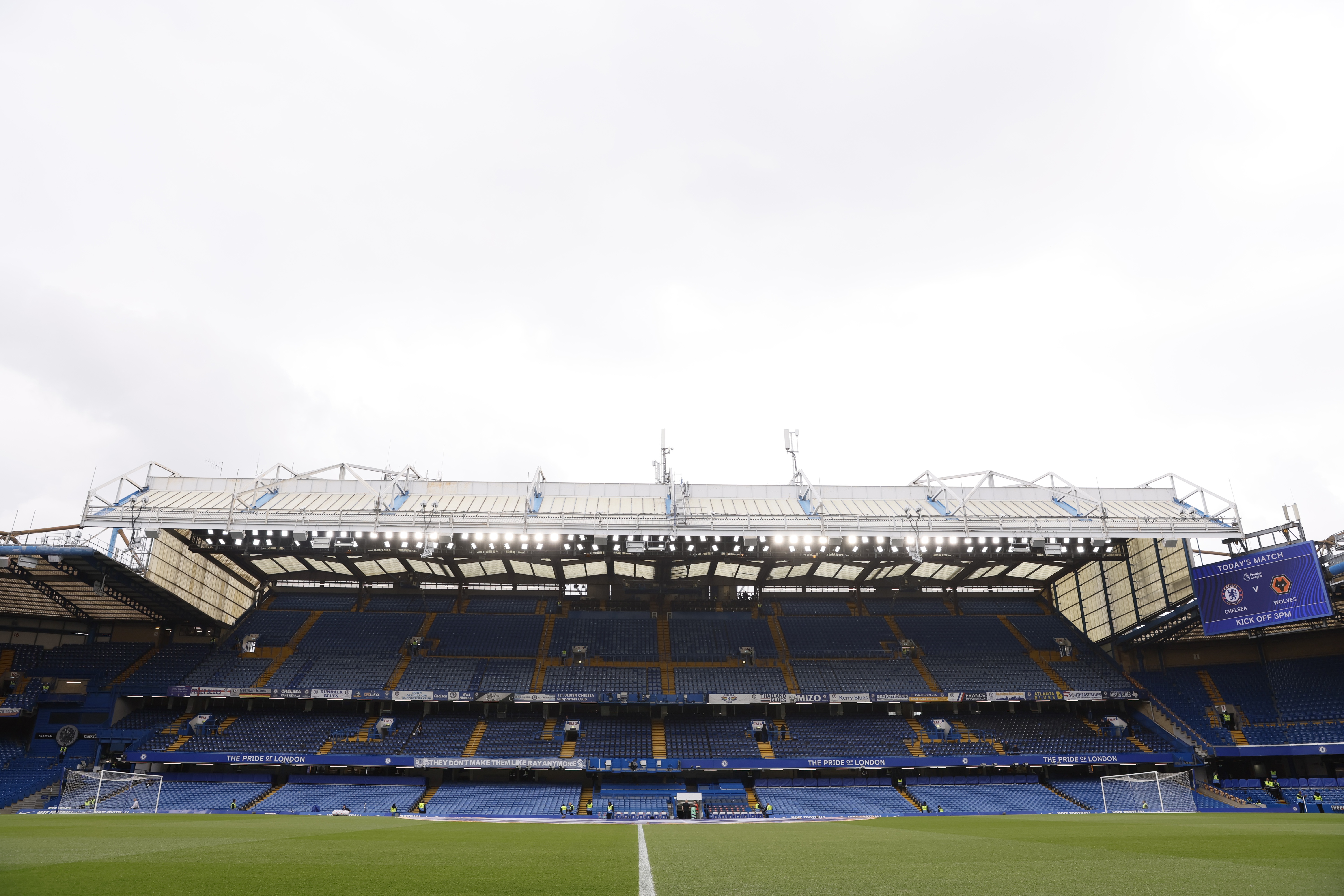 太阳报：切尔西高价球票引关注，曼联战前仍有大量款待套餐待售